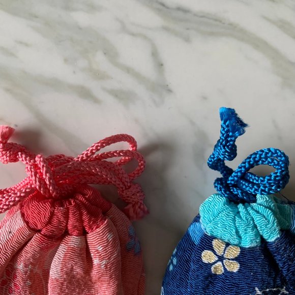 LOT of 5 HELLO KITTY POUCHES coin purses - Picture 3 of 9